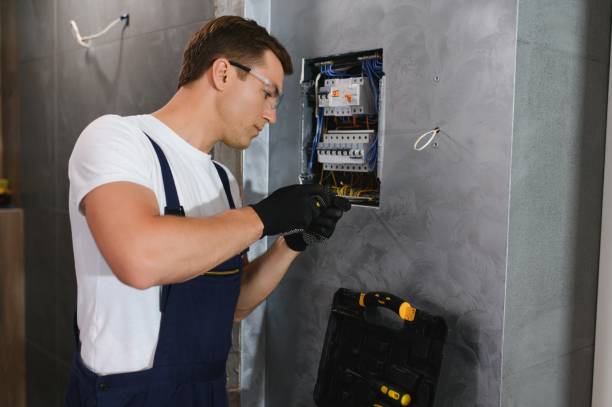 Best Emergency Electrician Near Me  in Three Oaks, FL